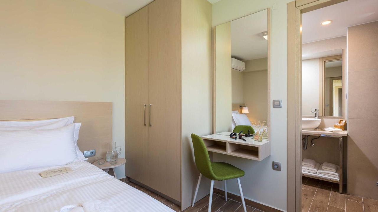 Emilia I Luxury, Amazing Seaview, Next To The Town