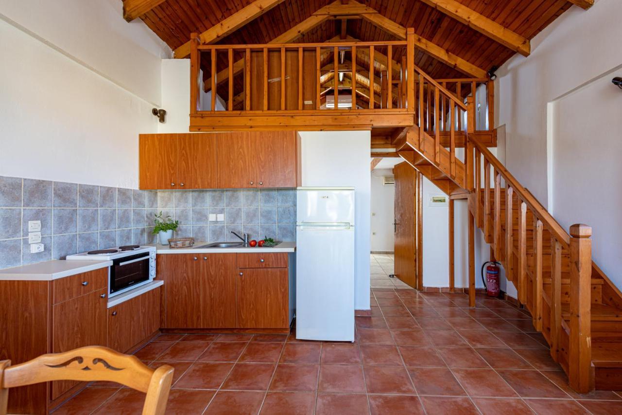 Limanaki Apartment
