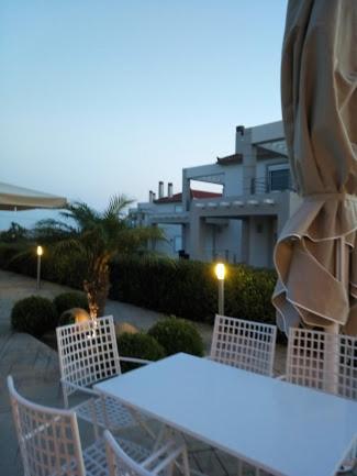 Antonios Village & Arkoudi