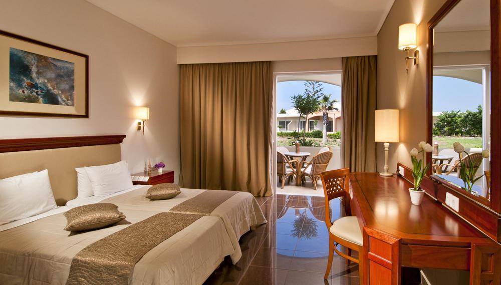 Kipriotis Village Resort 4*