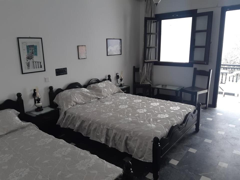 Koralli 3* Kamari (Santorini)