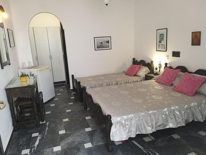 Koralli 3* Kamari (Santorini)