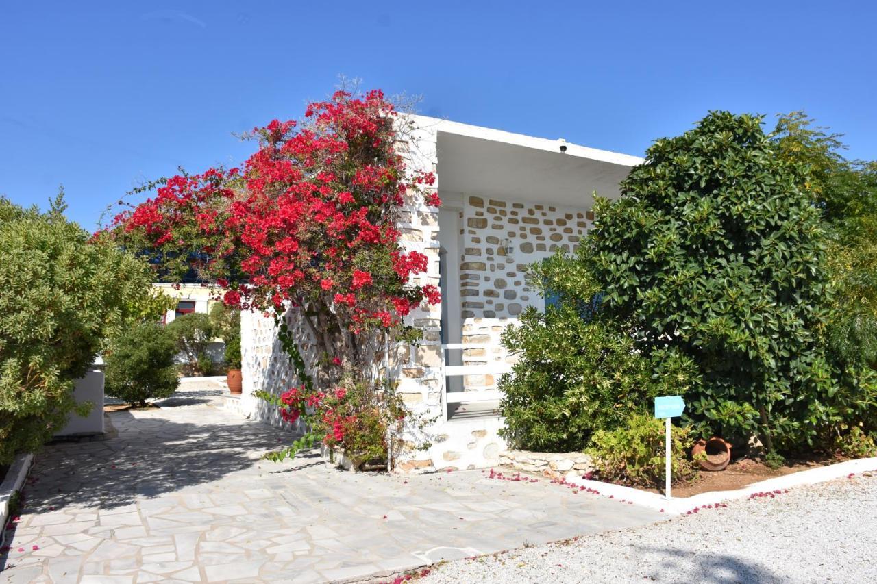 Marina Aparthotel Naousa (Paros)
