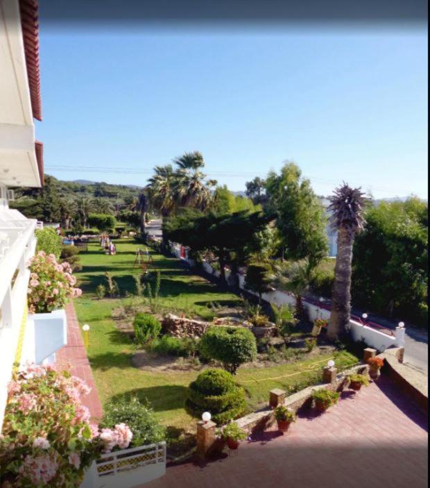 Asterias Bay-theologos 3*