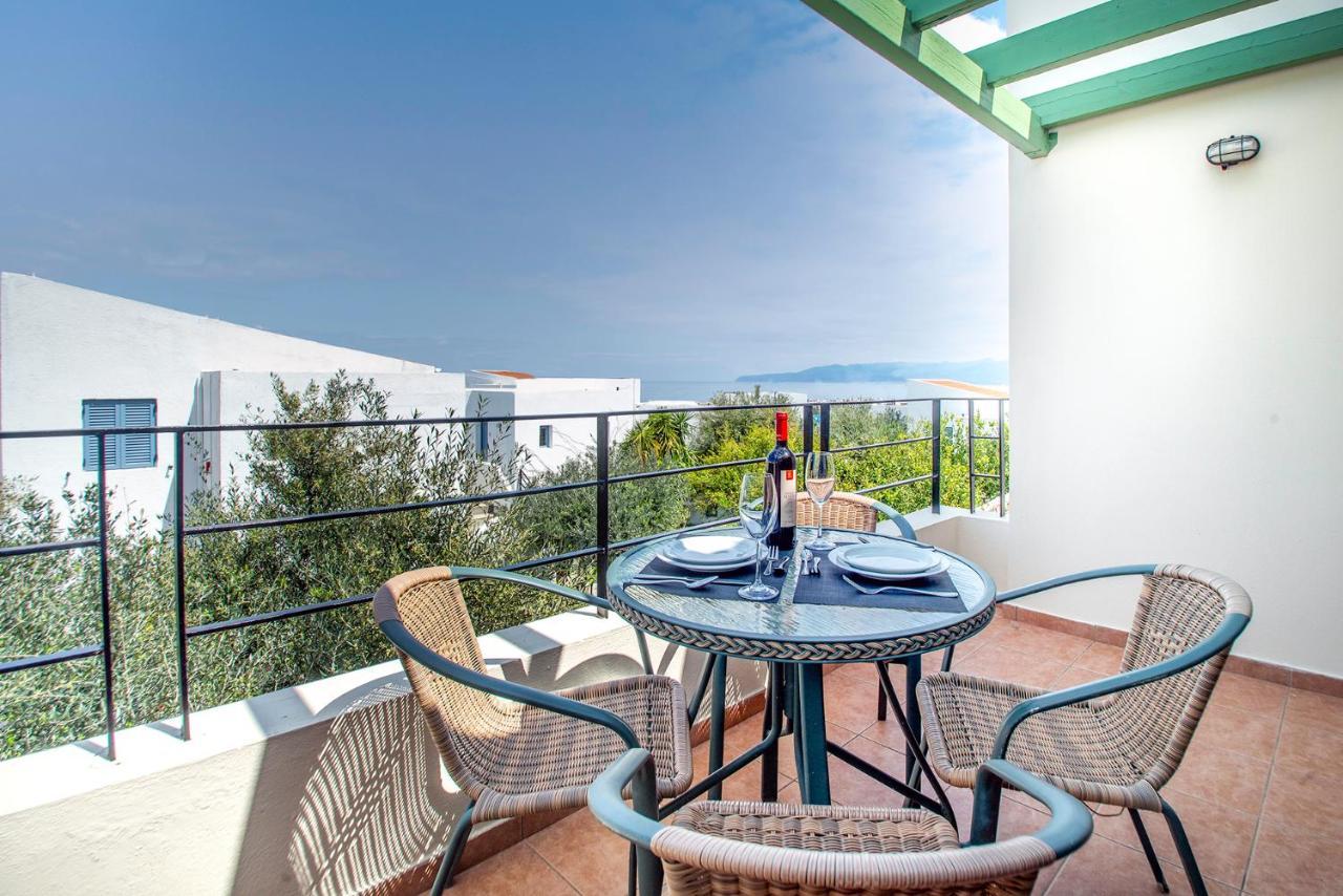 Palatia Village 4*