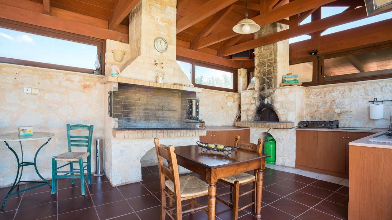 Acorn Villa *