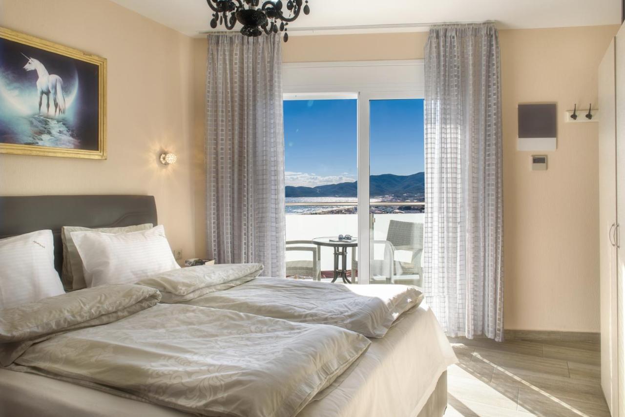 Maistrali 2 Bed & Breakfast Sarti