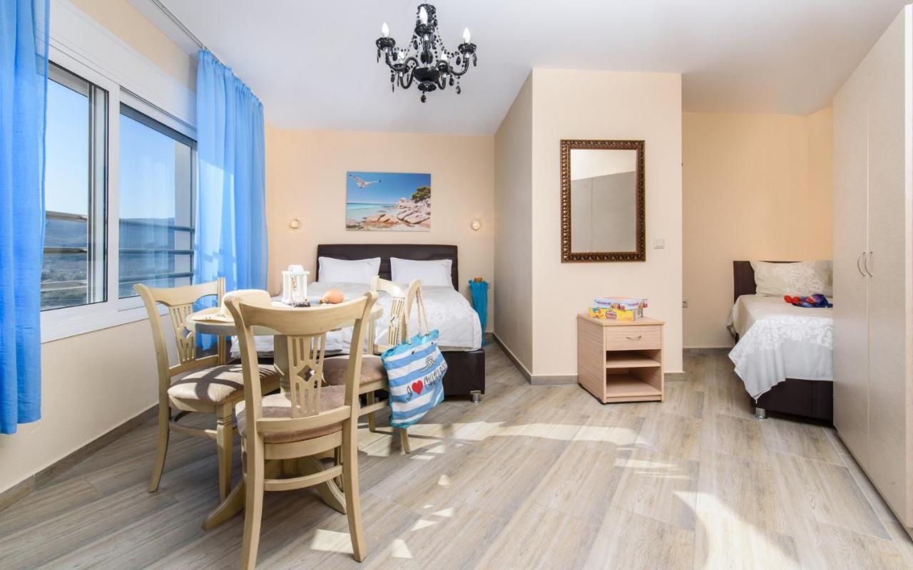 Maistrali 2 Bed & Breakfast