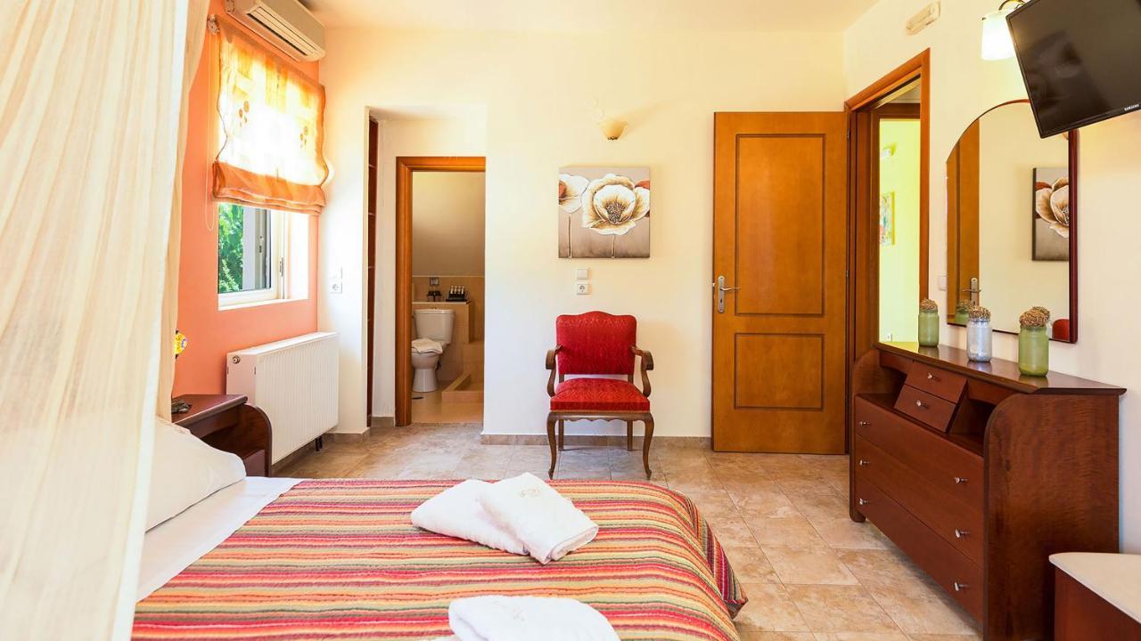 Acorn Villa