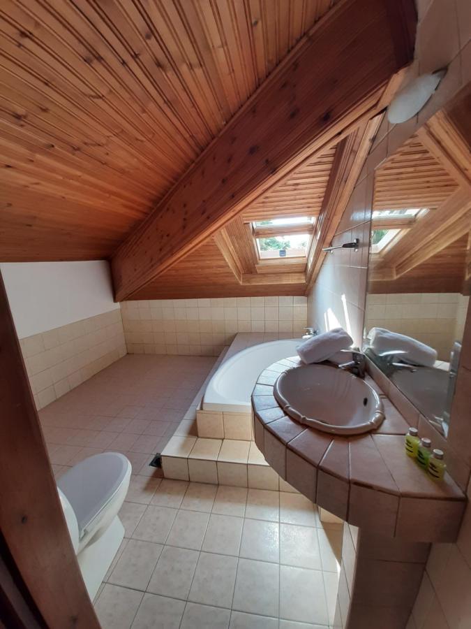 Flesvos 2* Pefkochori