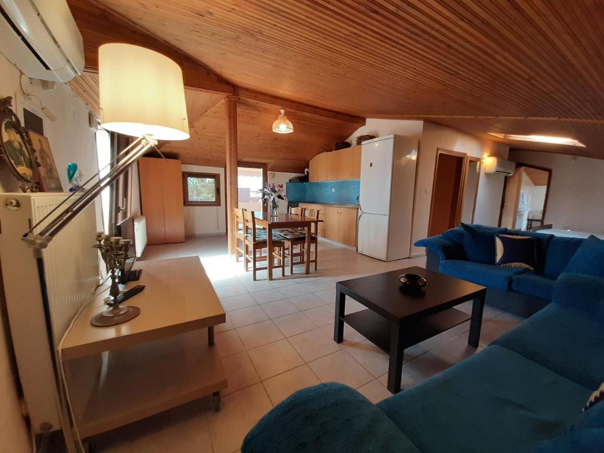 Flesvos Aparthotel 2*
