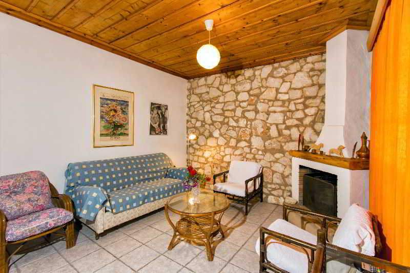 Liuba Hotel 3*