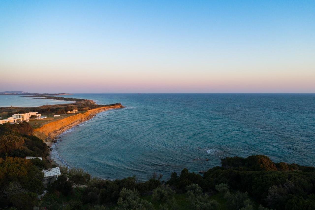 Alonaki Bay * Halikounas