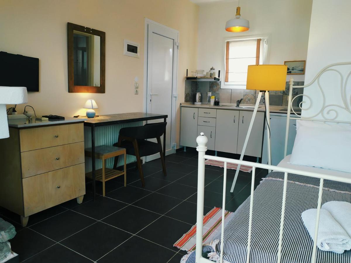 Lofos Apartment *
