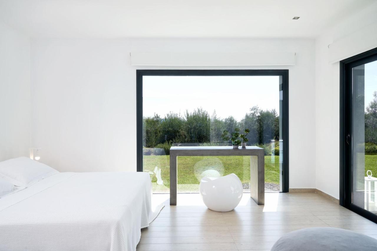 The Designer'S Villa - Member Of Spiritual Living Corfu