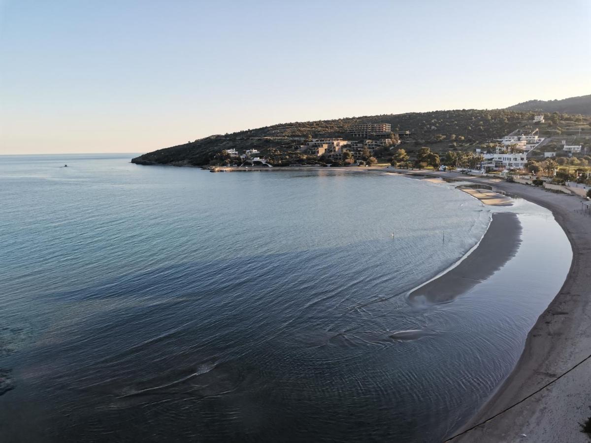 Sandy Beach Agia Marina (Aegina)