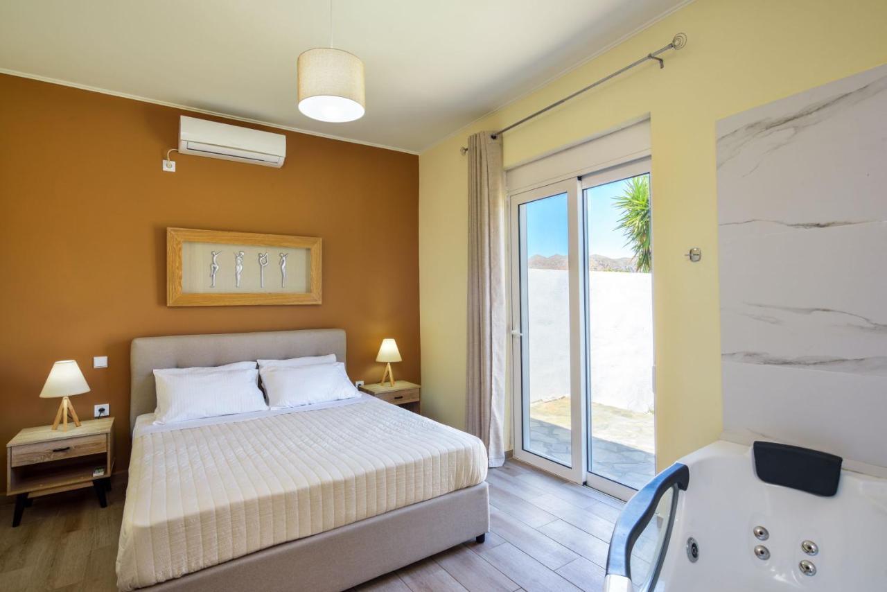 Villa Adorno Pequeno Luxury Tersanas