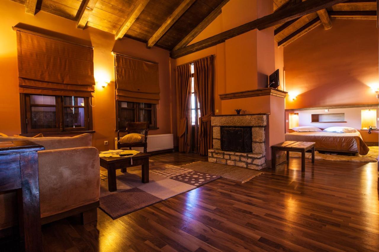 House Aparthotel 3*