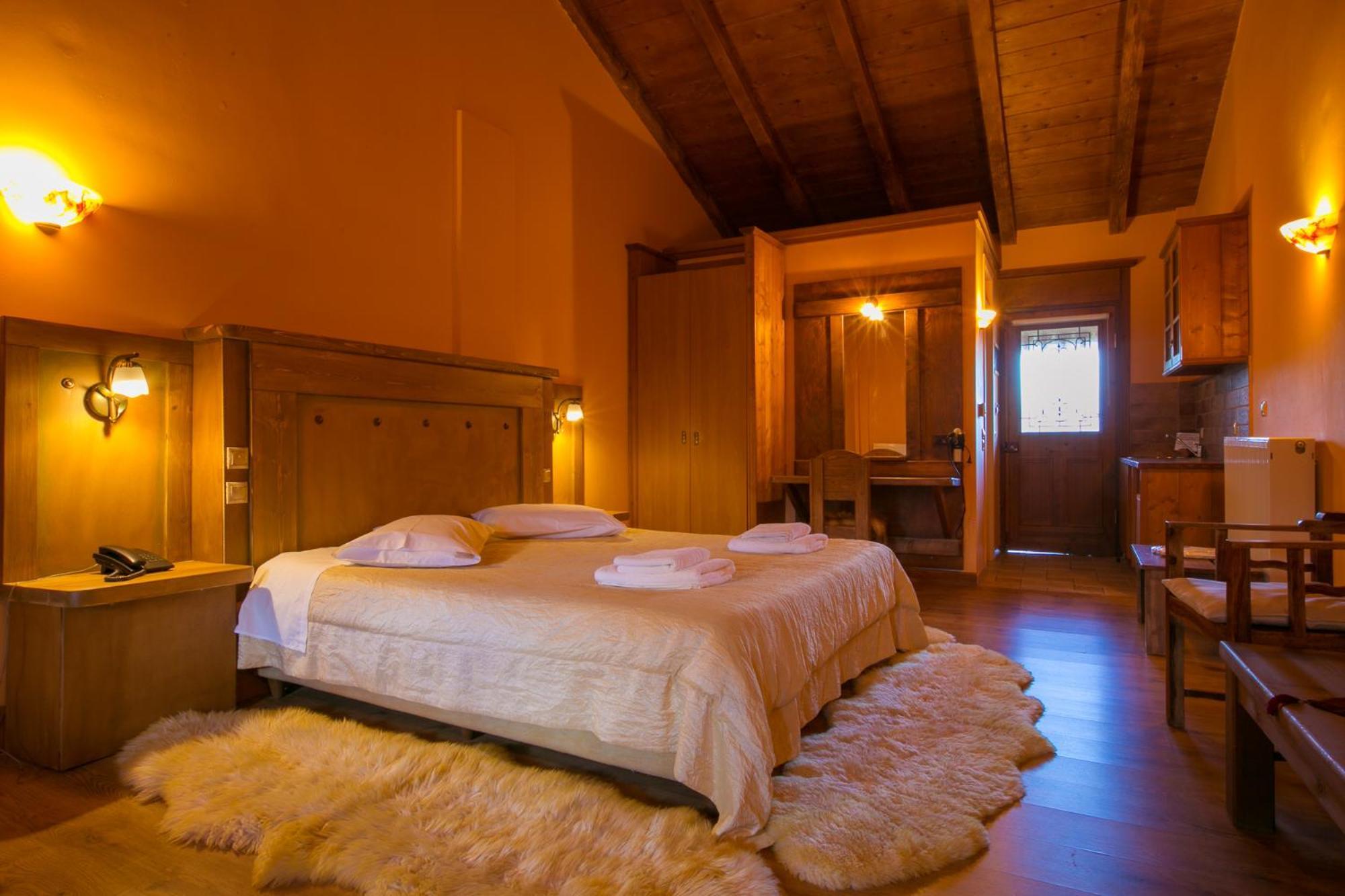 House 3*