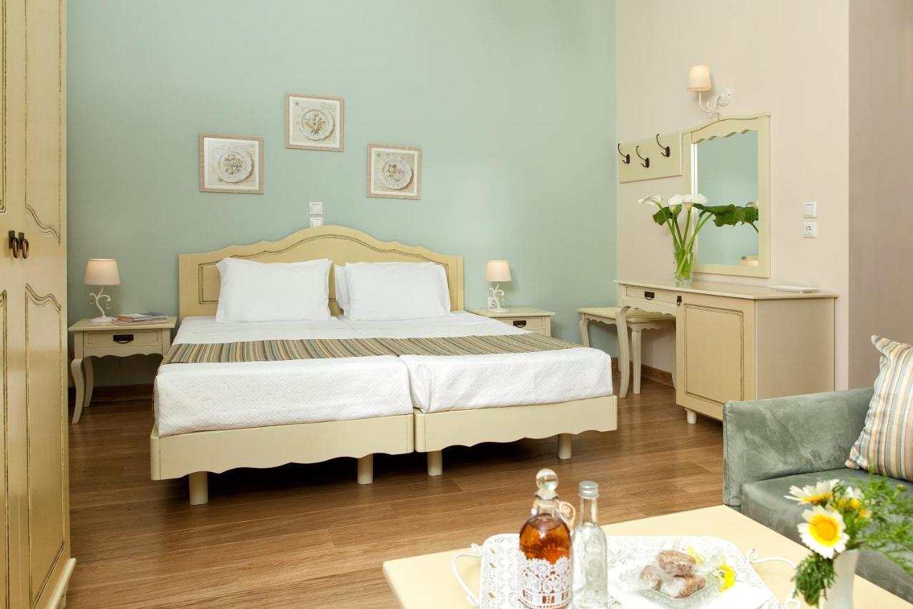 Egli Hotel 3* Andros Town