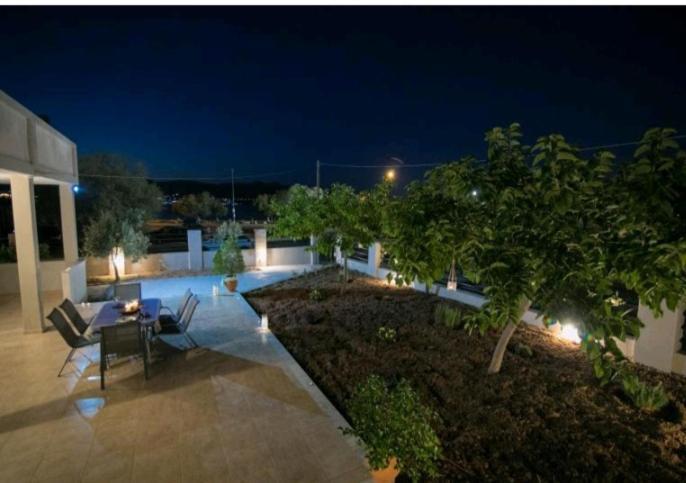 Ammos Holiday home *