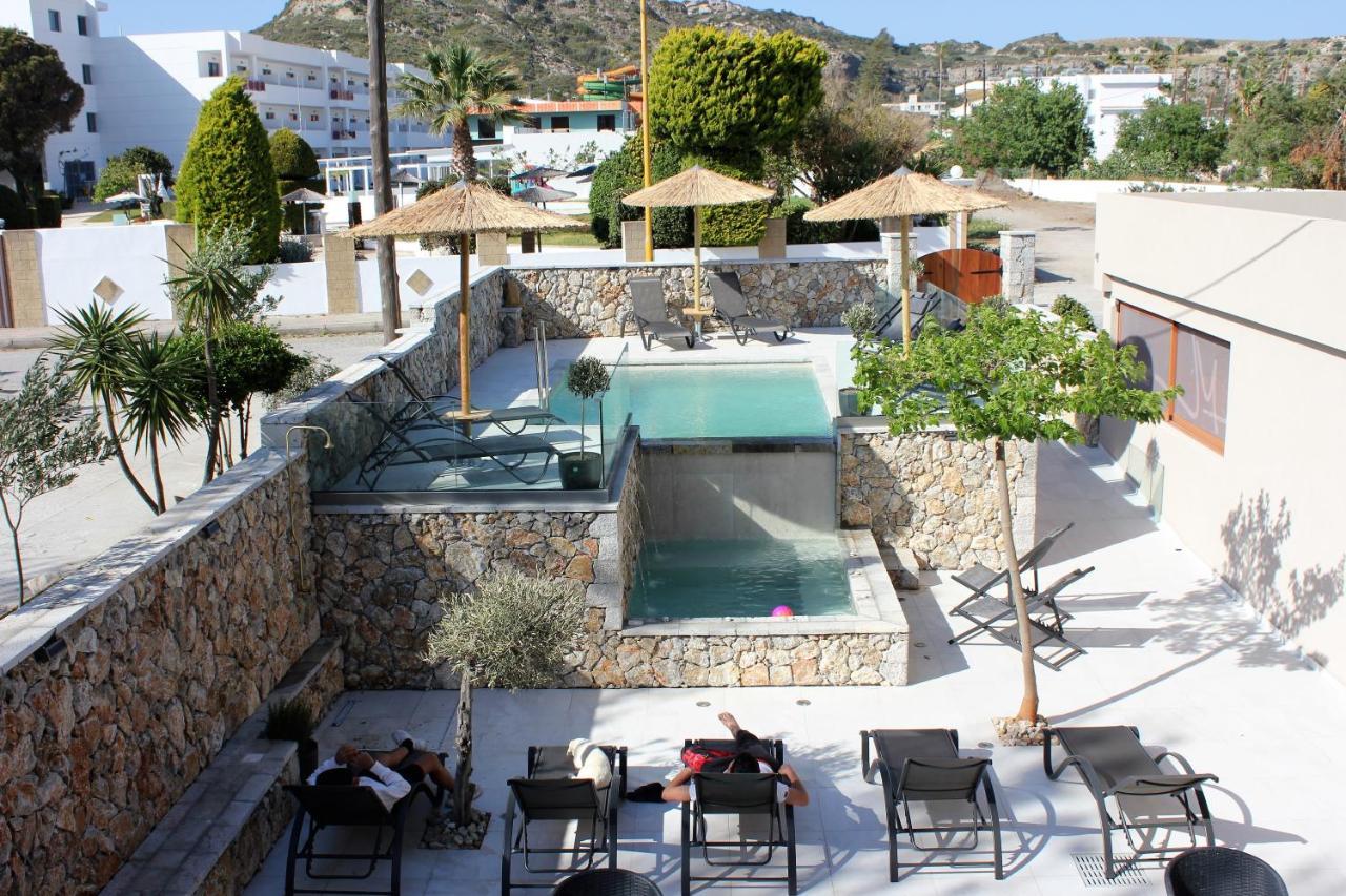 Aparthotel John Mary
