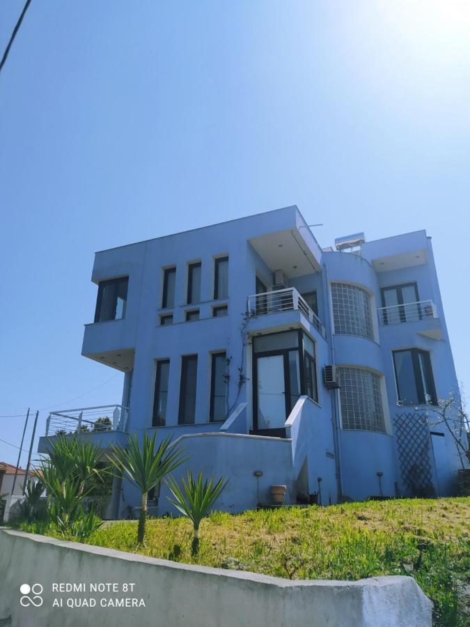 Holiday home Blue House *