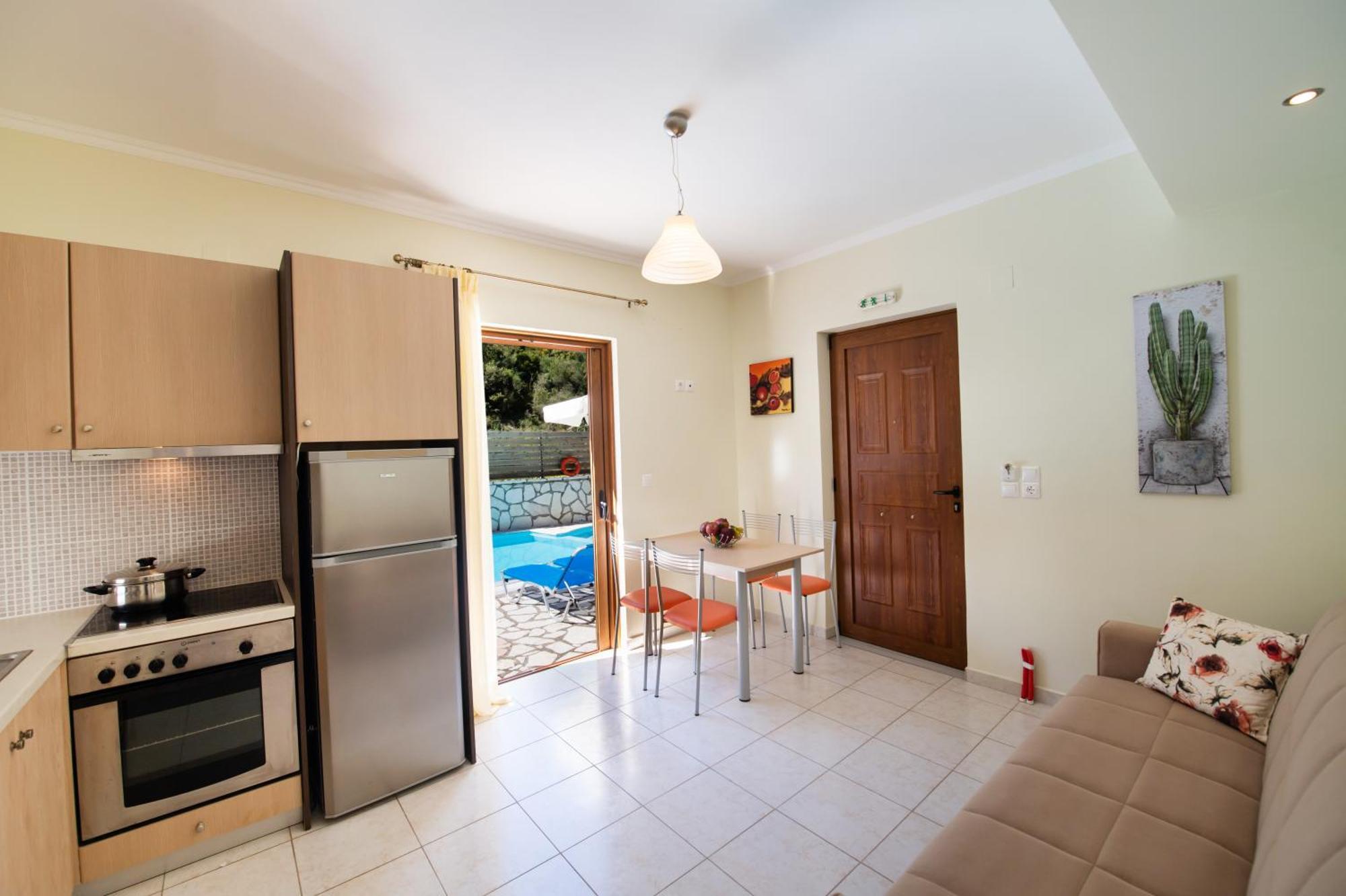 Delphinus Villas-villa Nikitas * Agios Nikitas