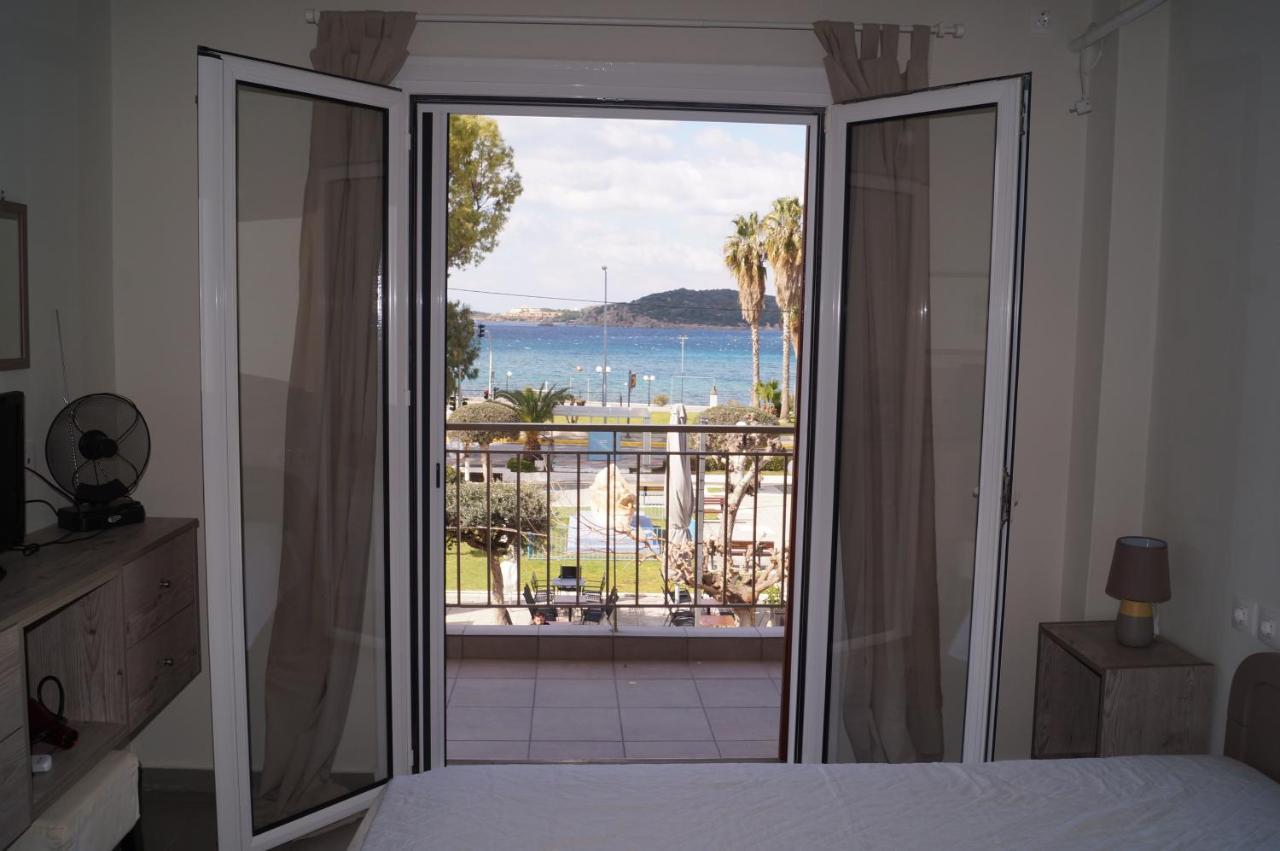 Apartment Sea Side