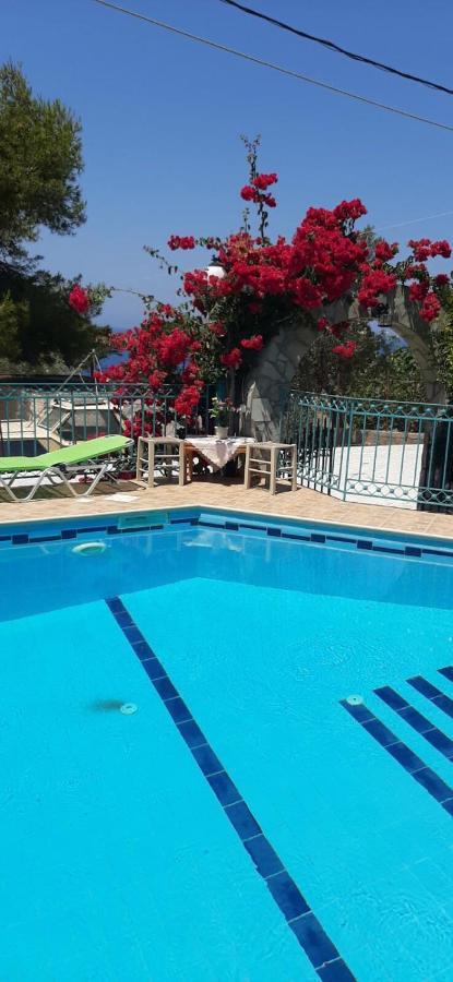 Mary Popi * Panormos (Kalymnos)