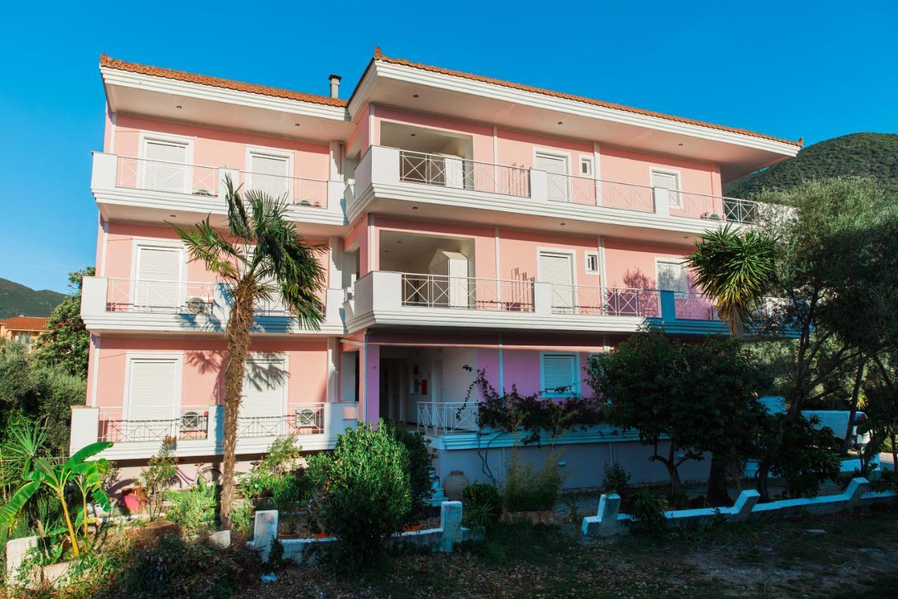 Dionysos Lefkas Aparthotel