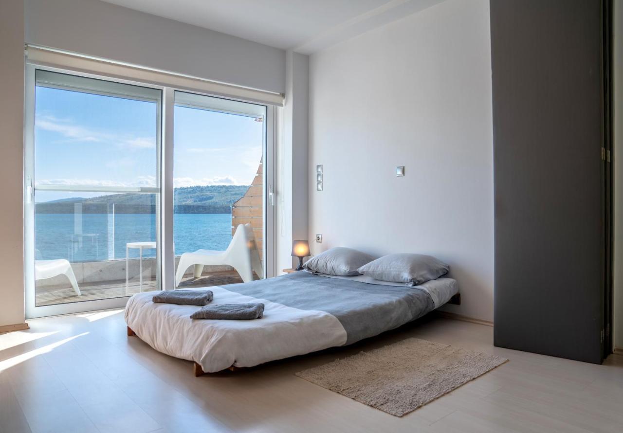 Seaside Maisonette In Apartment