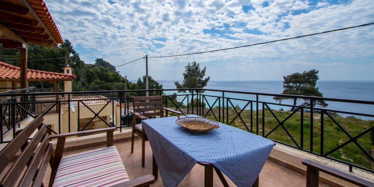Akrogiali Villas Holiday home Possidi