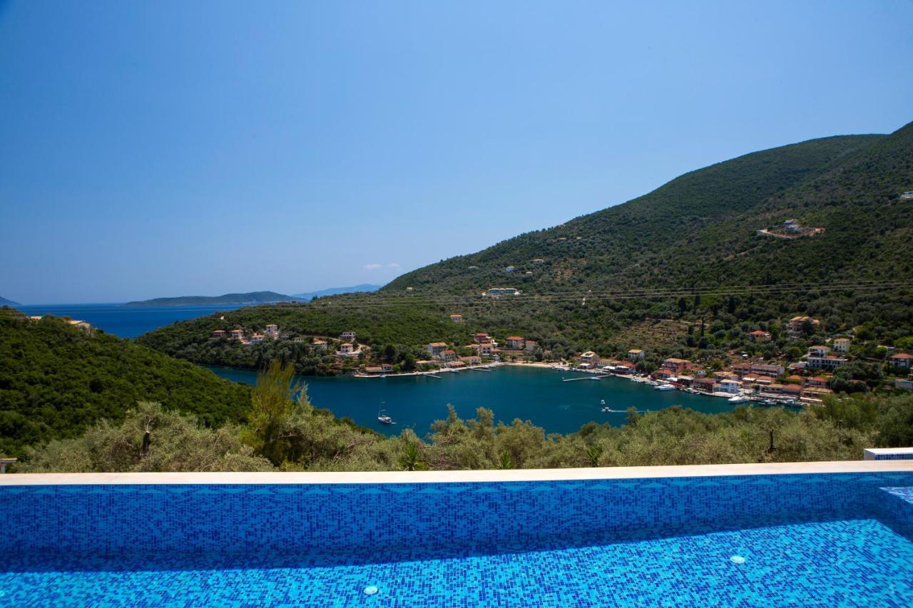 Nona * Sivota (Lefkada)