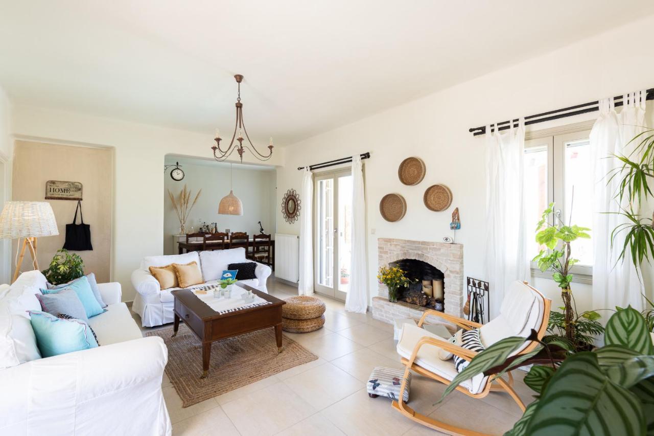 Villa - Private Pool - Access