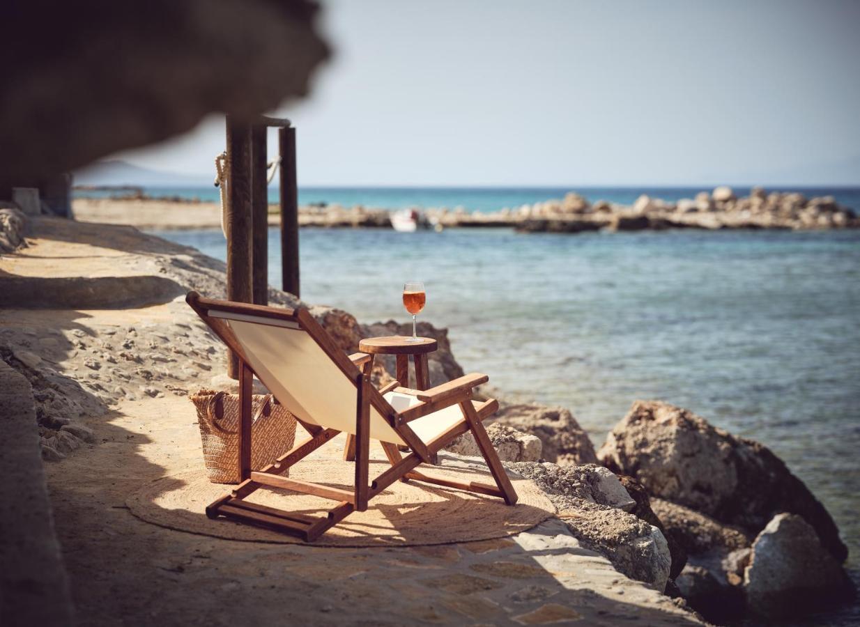 Oceanis With Private Heated Pools And Sea View, By Zantewize Kypseli