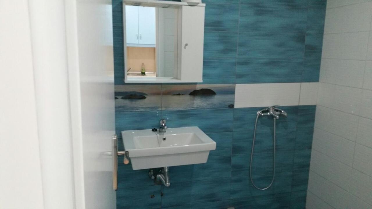 Diamantis Studios Apartment *