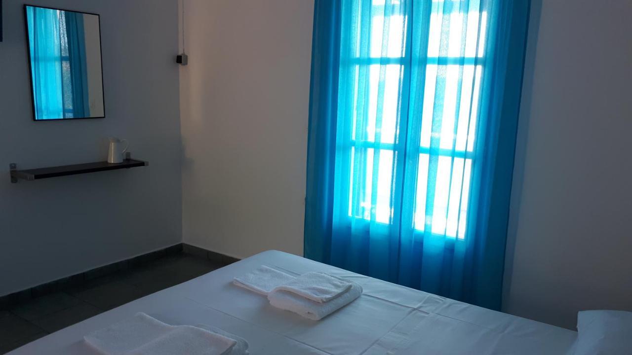 Apartment Ammonitis
