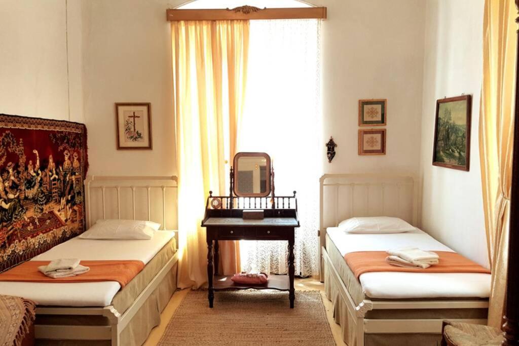 Apartment Mansion Alexandri Hydra (Saronic Islands)