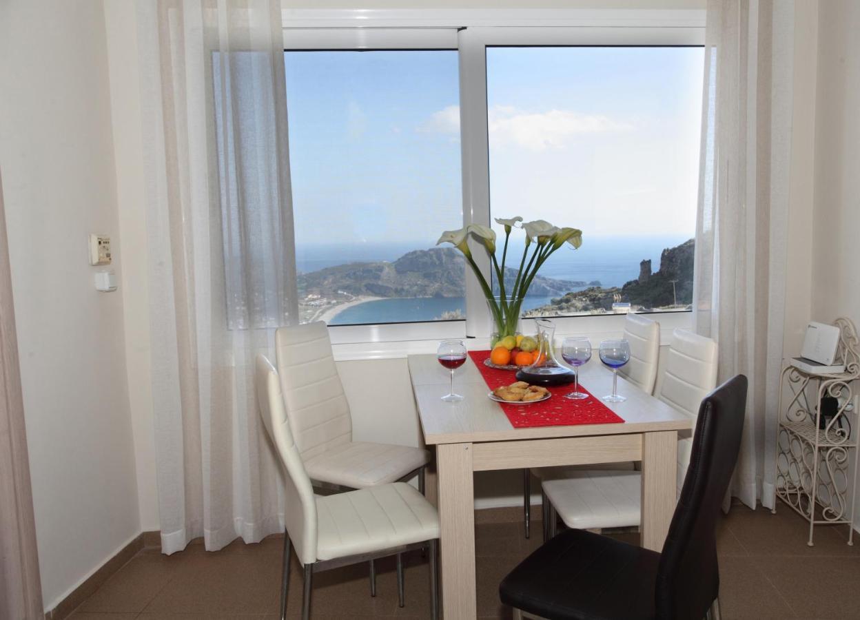 Villa Ariadni Familie House