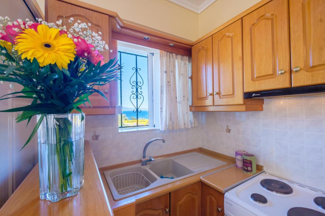 Apartment Almyros Aktis Mountain And Sea Kalamata