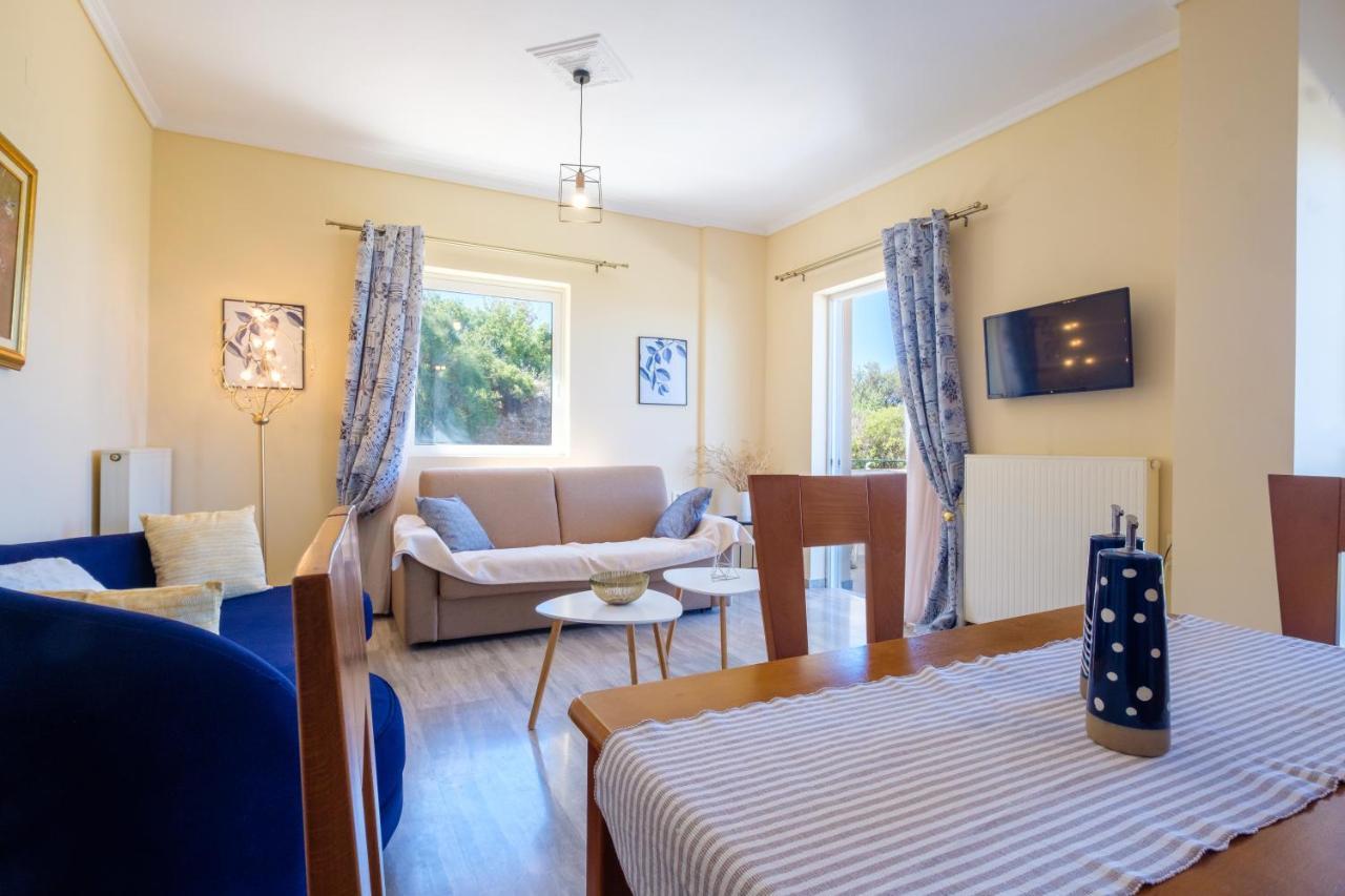 Almyros Aktis Mountain And Sea Apartment *