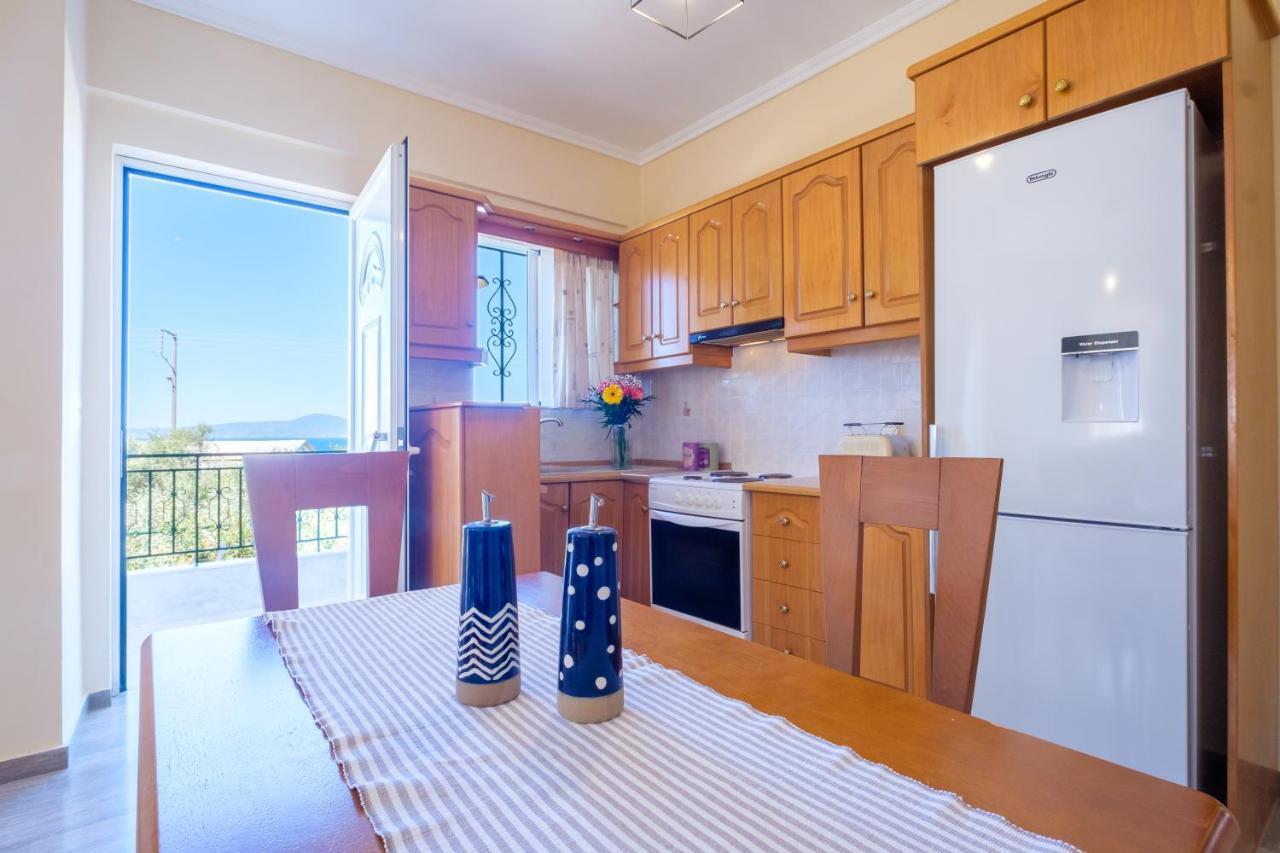 Almyros Aktis Mountain And Sea Apartment *