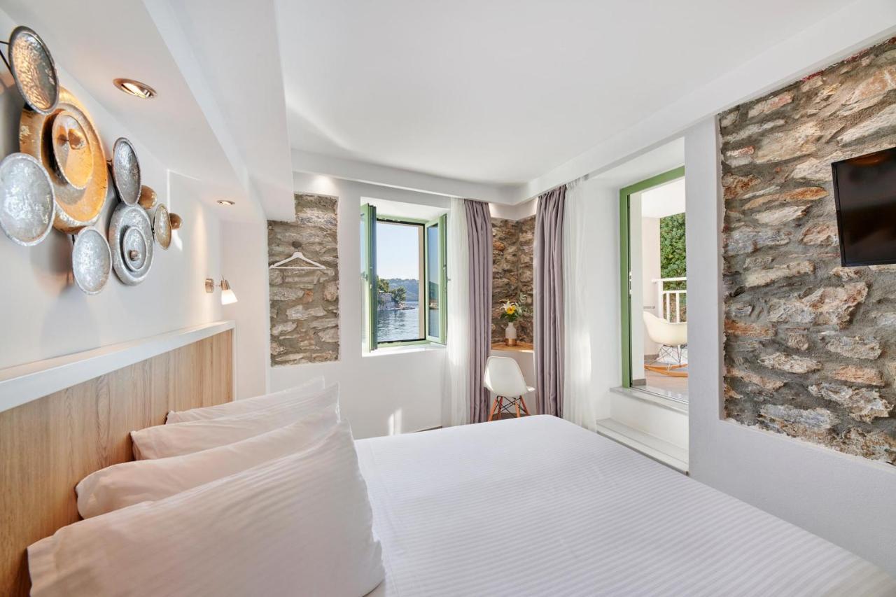 The Water Aparthotel 3*