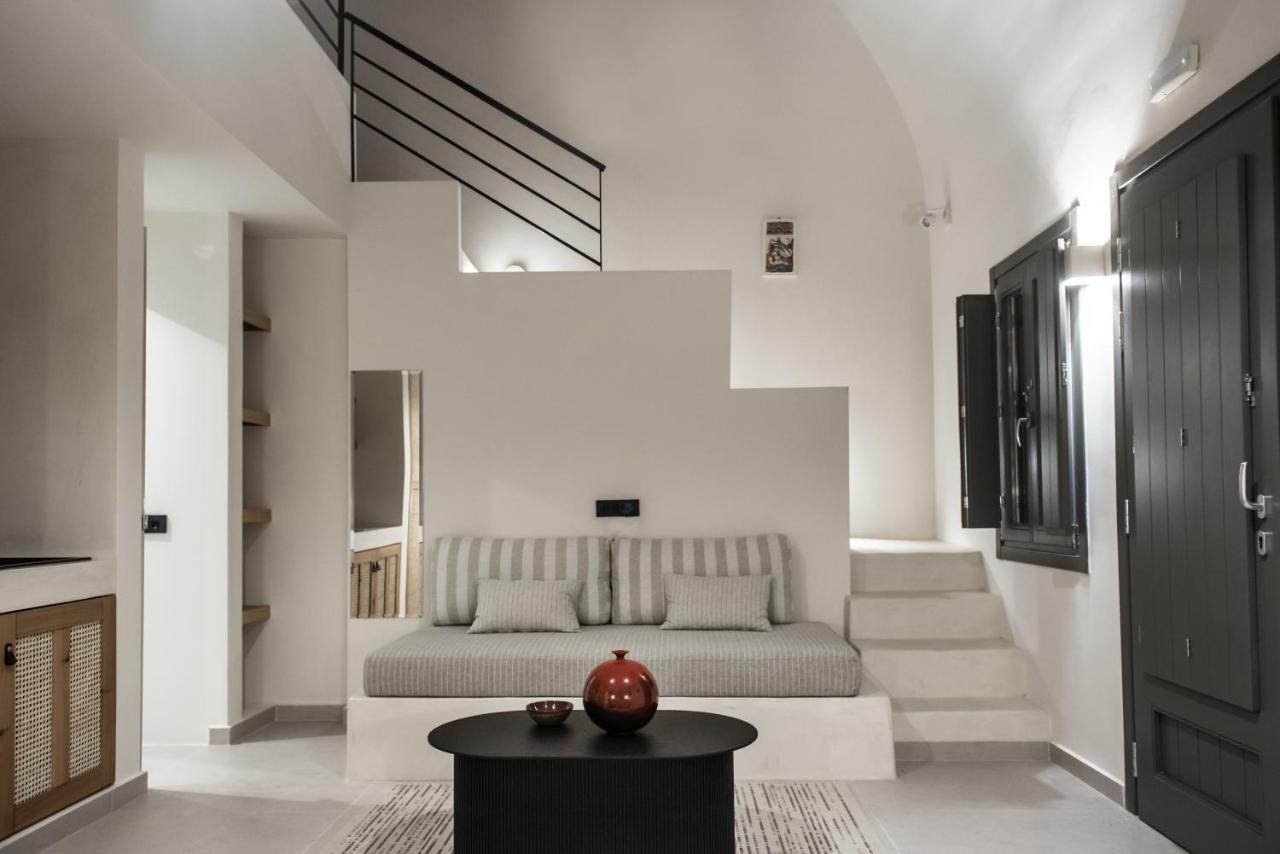 Hotel Terra Nera Perivolos (Santorini)