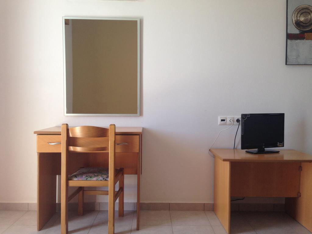 Stafilia Hotel 3*