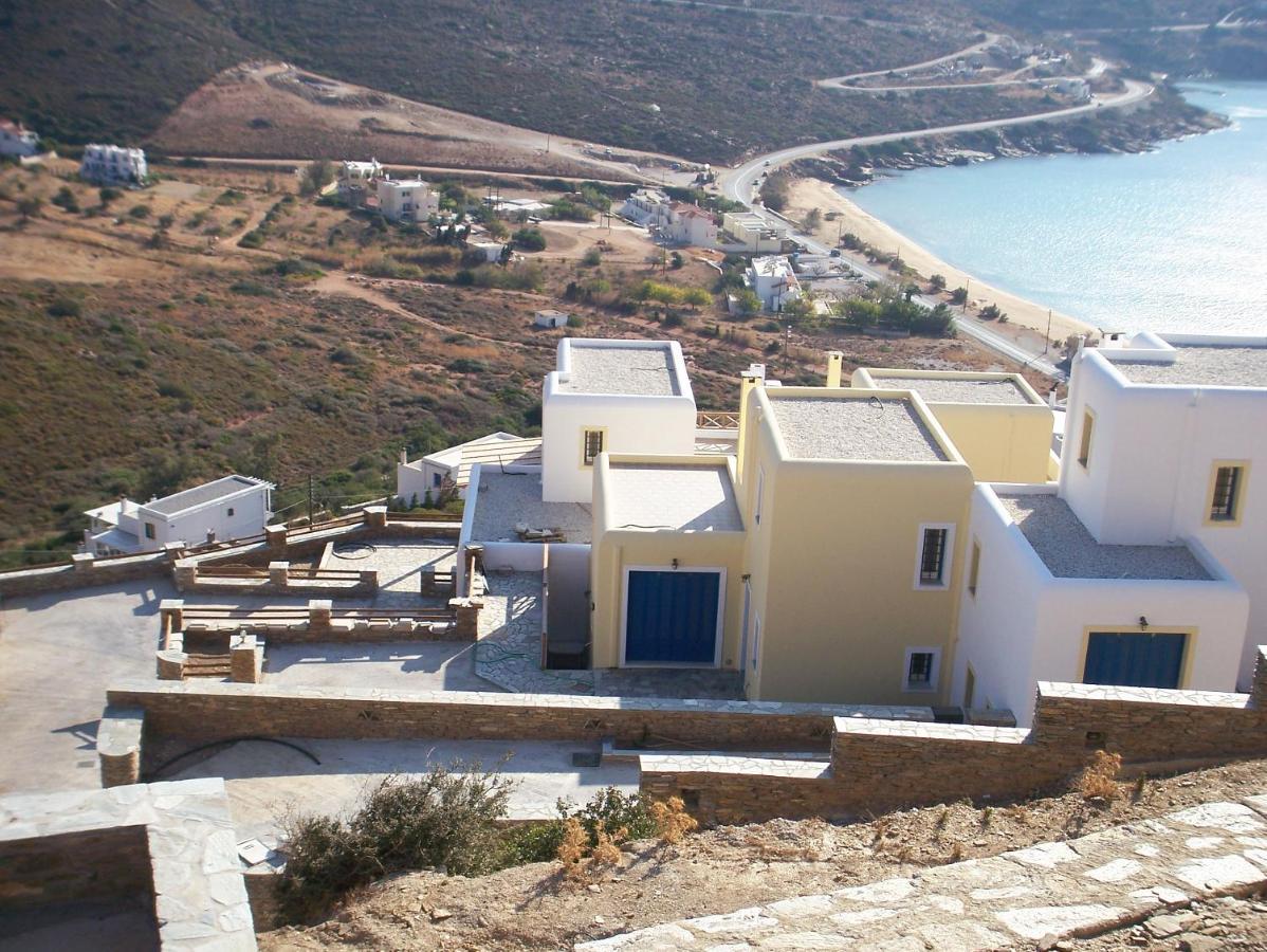 Monolithos * Kipri (Andros)