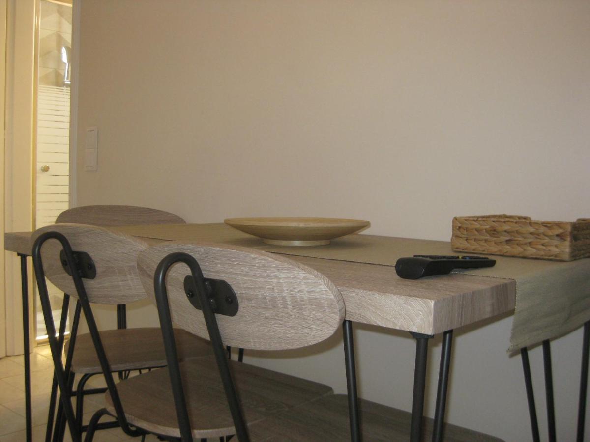 Restia Apartment *