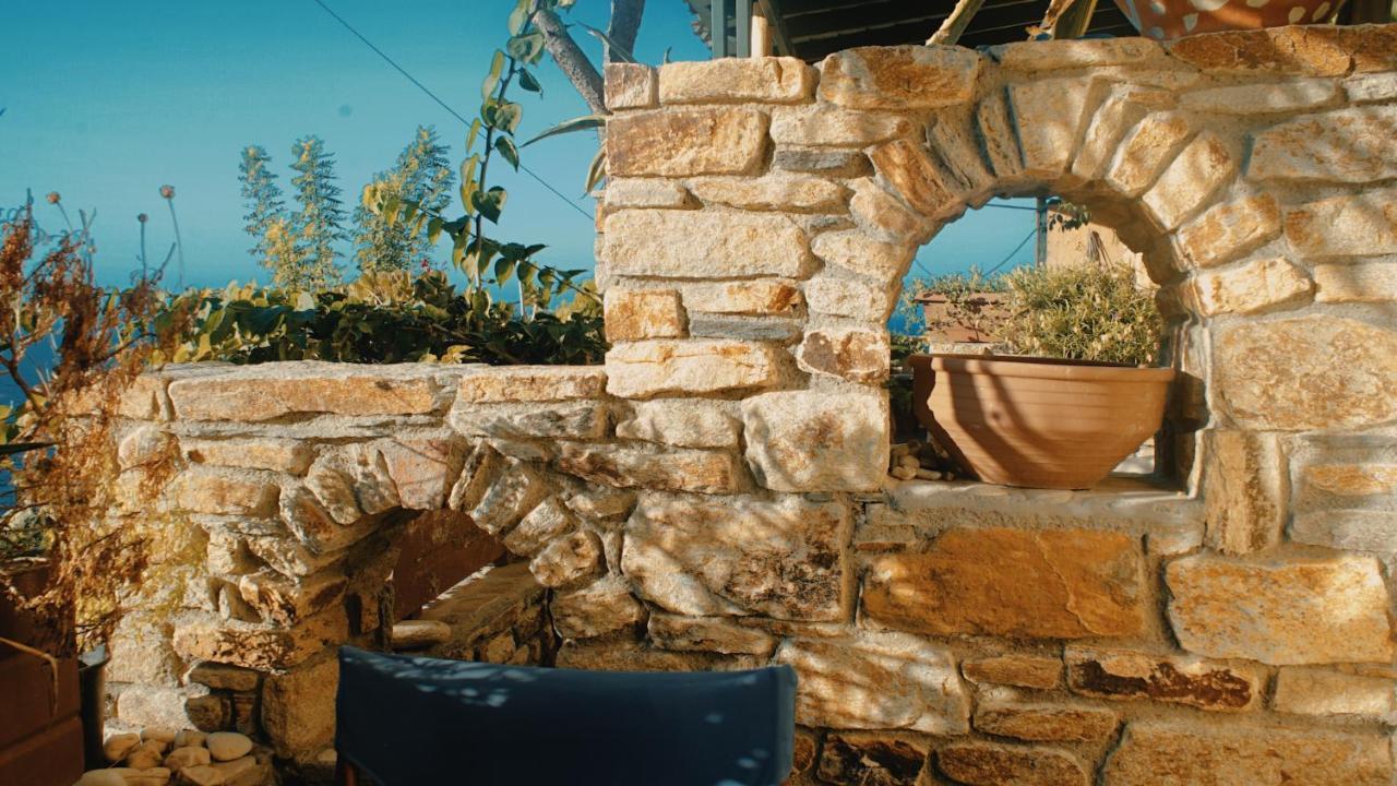 Bed & Breakfast Galini Armenistis (Ikaria)