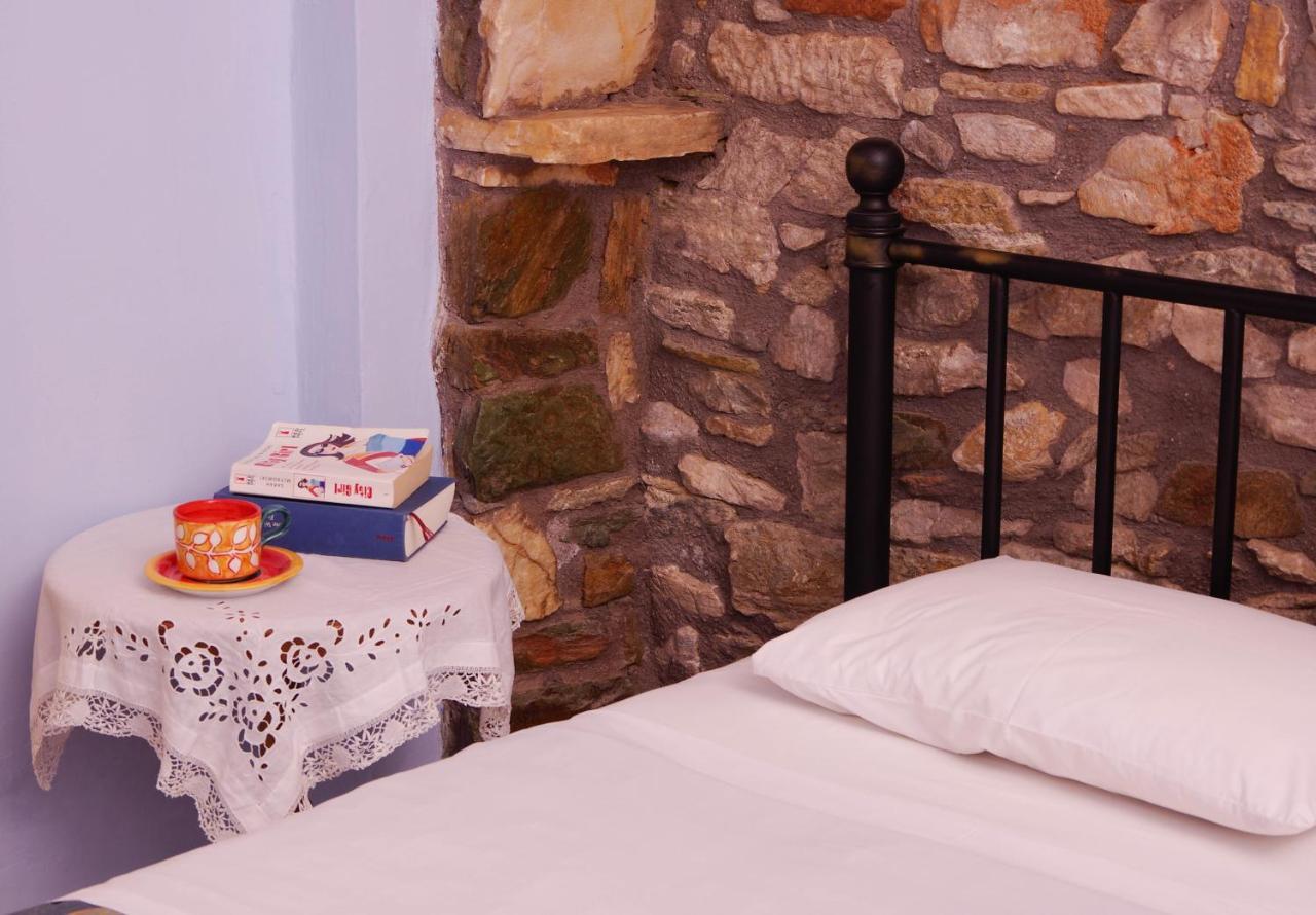 Guest house Pefkakia Park
